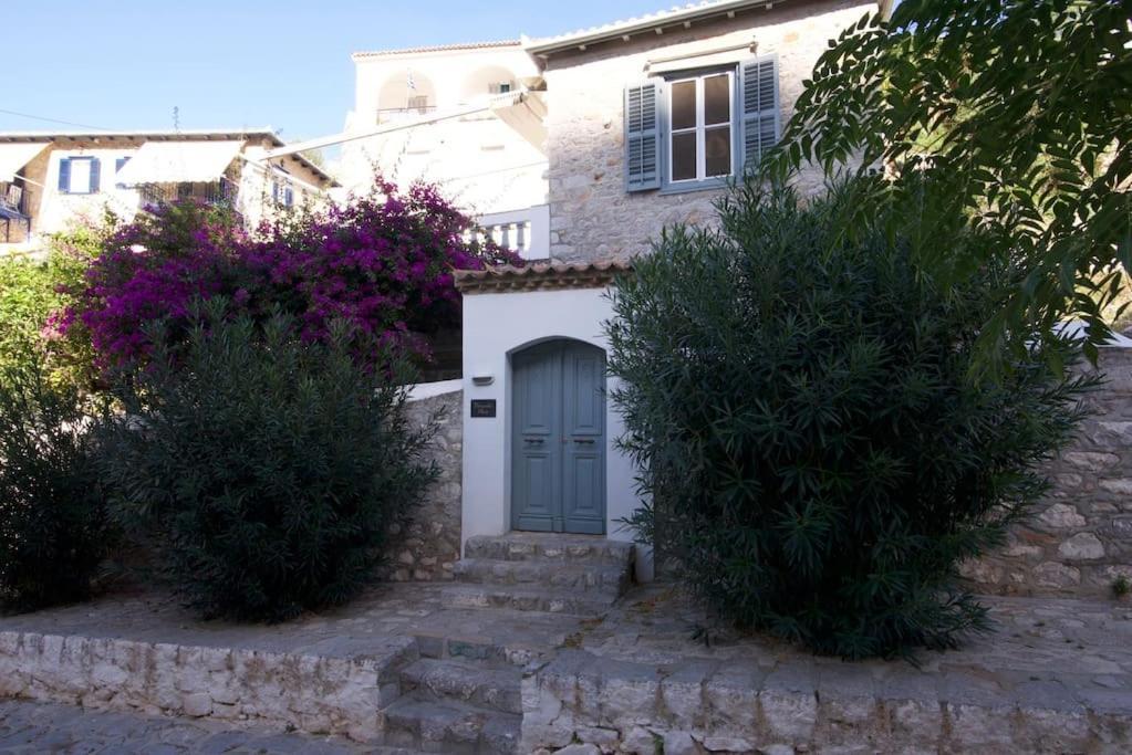 Villa Mansion Veranda Hydra (Saronic Islands)